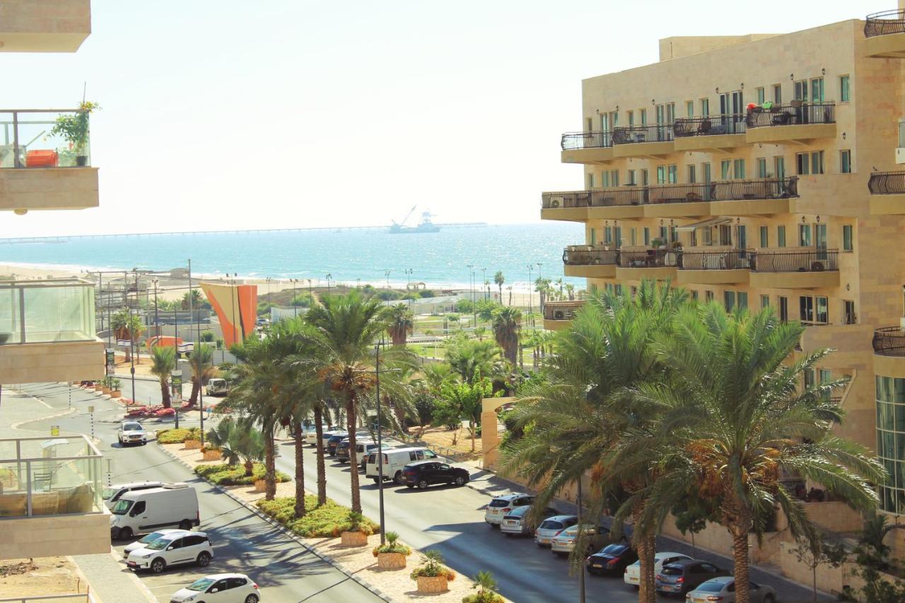 Beach Suite Israel- Private Jacuzzi, Beach View, Gym, Low Fee For Off-Site Indoor Pool & Spa ביץ סוייט ישראל- ג'קוזי פרטי עם נוף ים, אפשרות לבריכה מקורה וספא בתשלום ממש מוזל Ashkelon Exterior photo